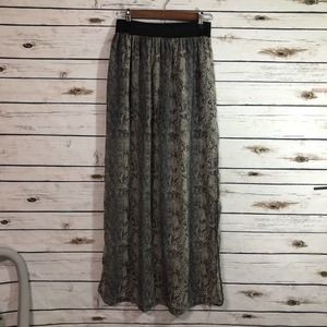 Nine Bird snakeskin print skirt M